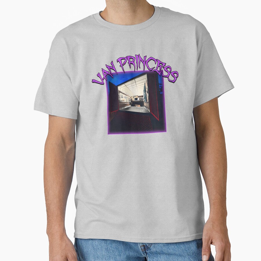 Phasmophobia Van Princess T-shirt - Image 4